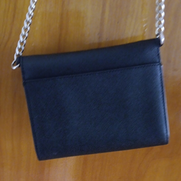 Michael Kors Black Crossbody Bag with Chain Strap - Picture 5 of 6